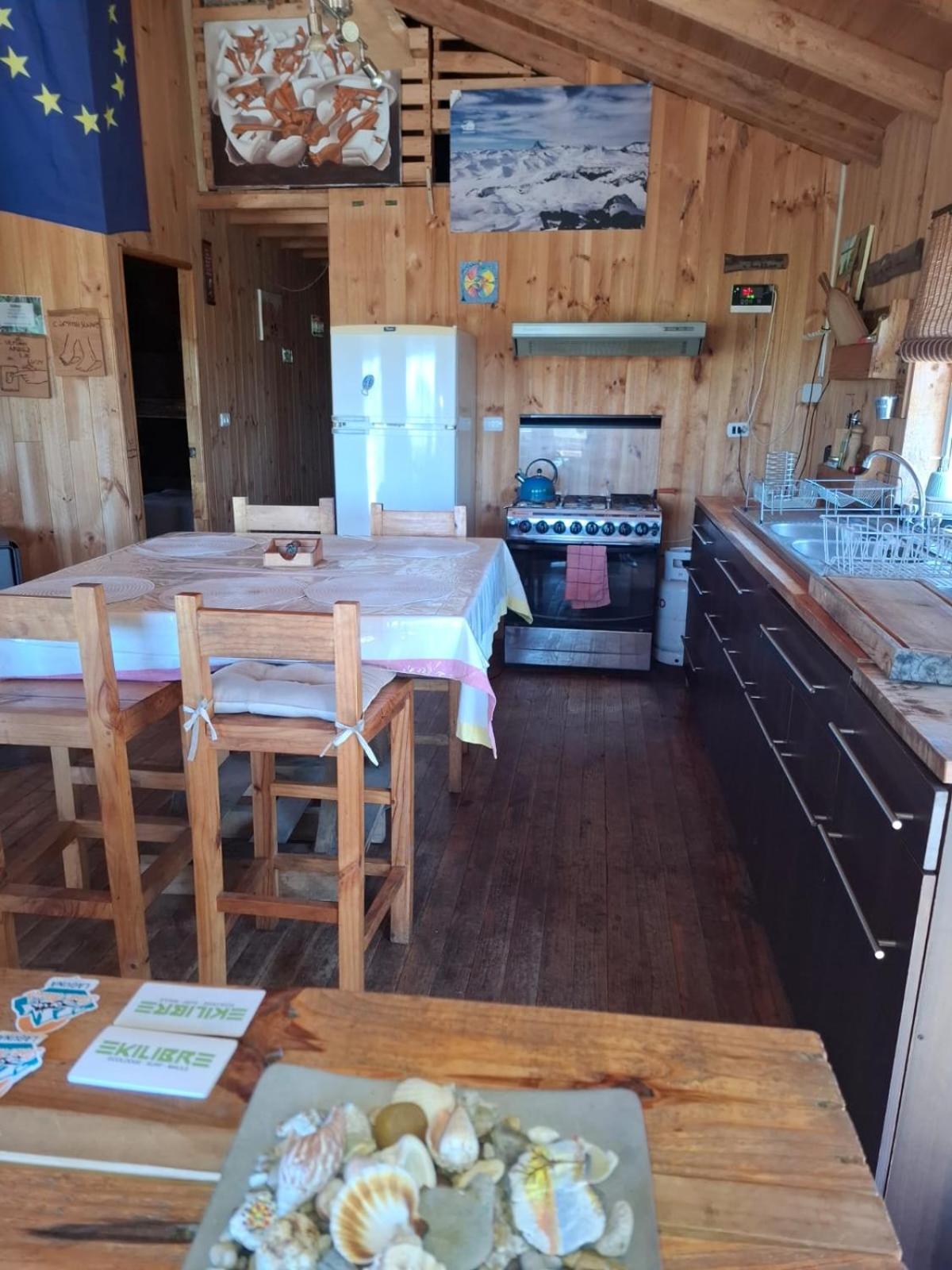 Ekilibre Surf Eco Hostal Curanipe Exterior photo